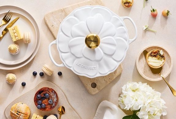 Каструля Le Creuset Petal White 5,3 л з кришкою фото