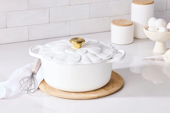 Каструля Le Creuset Petal White 5,3 л з кришкою фото