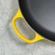 Сковорідка Le Creuset Signature 28 см з дерев'яною ручкою Nectar