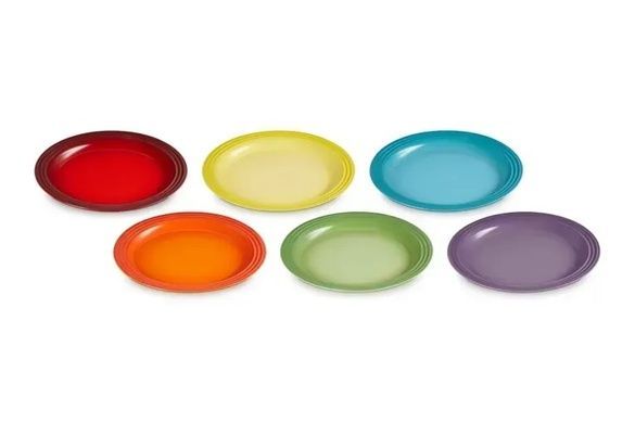 Набір із 6 обідніх тарілок 27 см та 2 млинків для солі й перцю Le Creuset 12,1 см фото