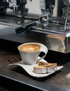 Блюдце Villeroy & Boch NewWave Caffe 17х13 см біле фото