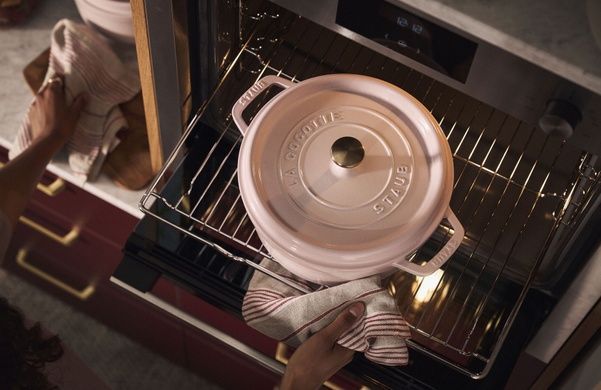 Каструля Staub La Cocotte 3,8 л рожева фото