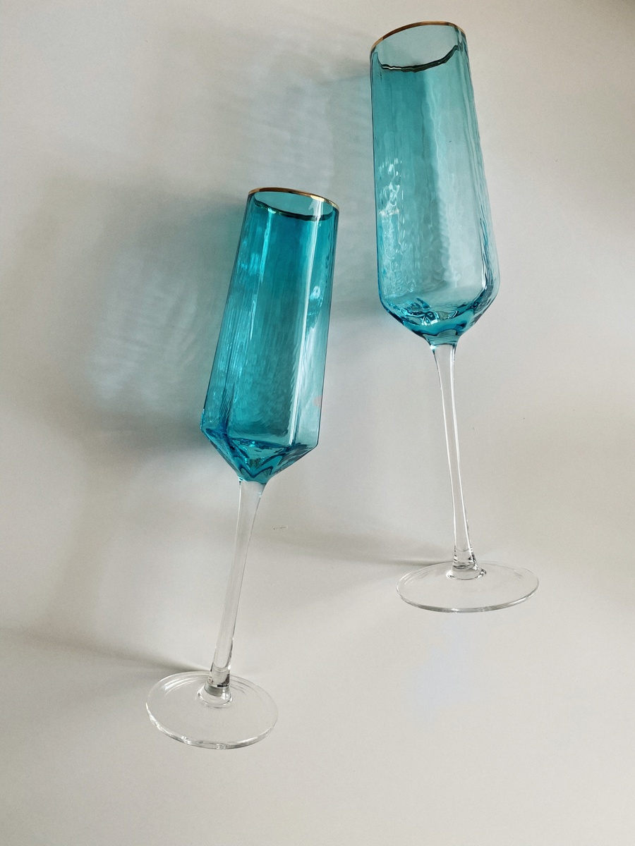 Набір з 2 келихів 190 мл для шампанського Helios "Тіффані" з кольорового скла фото