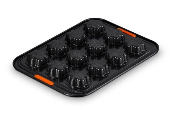Форма для мафинов Le Creuset 40х30х3,3 см снежинки фото