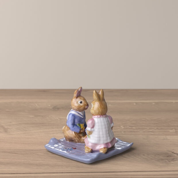 Статуетка Villeroy & Boch Bunny Tales пікнік із кроликами 8х8х8 см фото